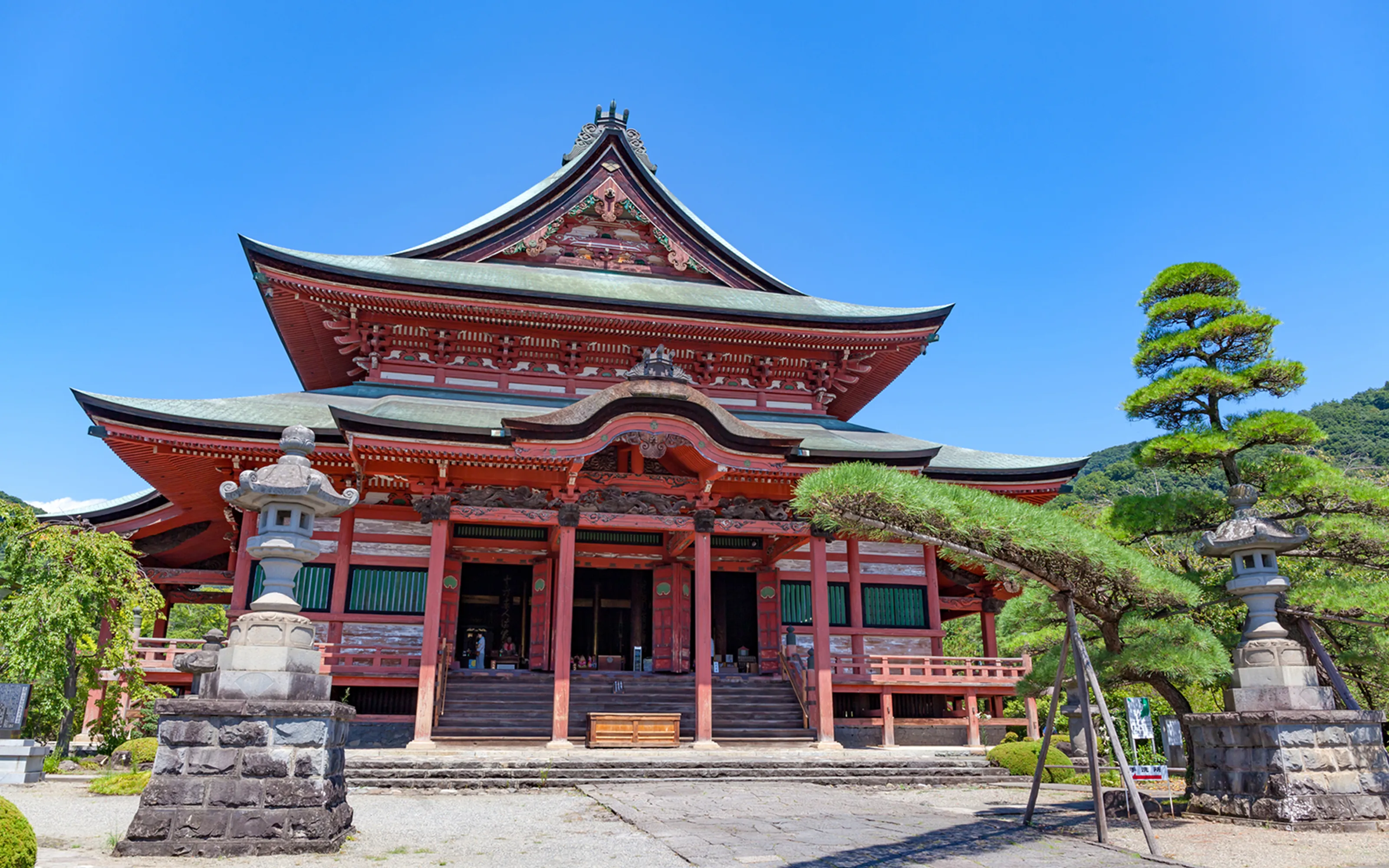 山梨県の歴史文化を感じる寺院